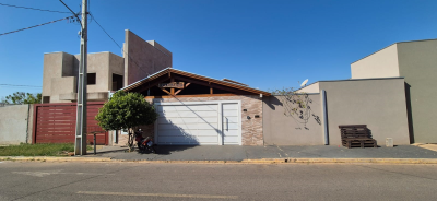 Casa ideal pra temporada ou moradia no Parque das Aguas