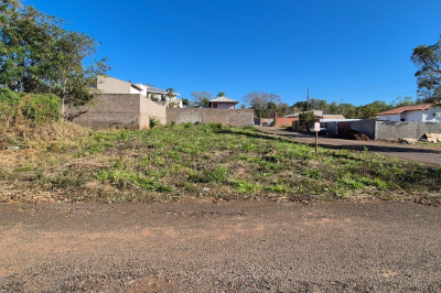 Terreno de Esquina – Solar dos Lagos I